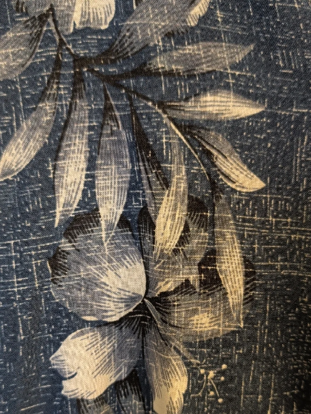 Campia Men’s Hawaiian Button-Up Shirt – Dark Blue Floral Rayon – Size XL (EUC) - Picture 3 of 7